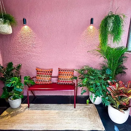 게스트하우스 Oporto Coliving Circunvalacao 13228 *