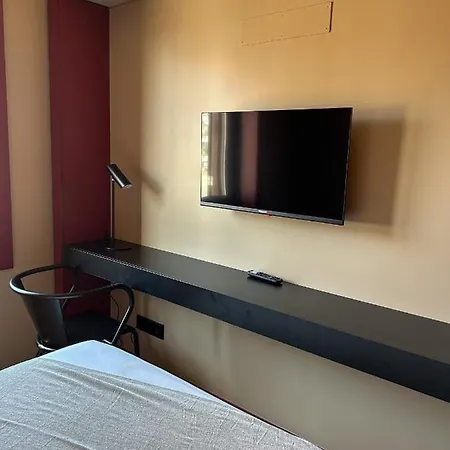 Oporto Coliving Circunvalacao 13228 Pensjonat *